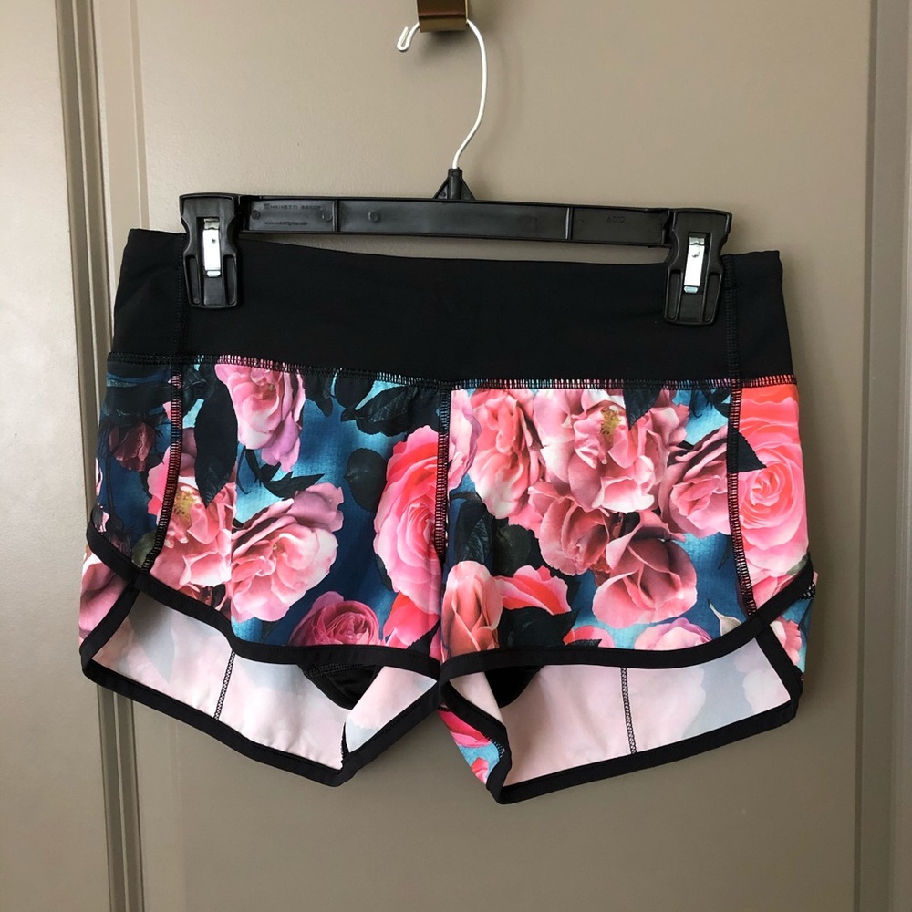 Lululemon Run: Speed Short *4-way Stretch